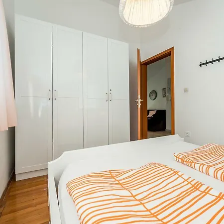 Karla Mara Ana Ivan & Jo Apartmán