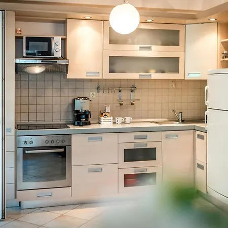 Karla Mara Ana Ivan & Jo *