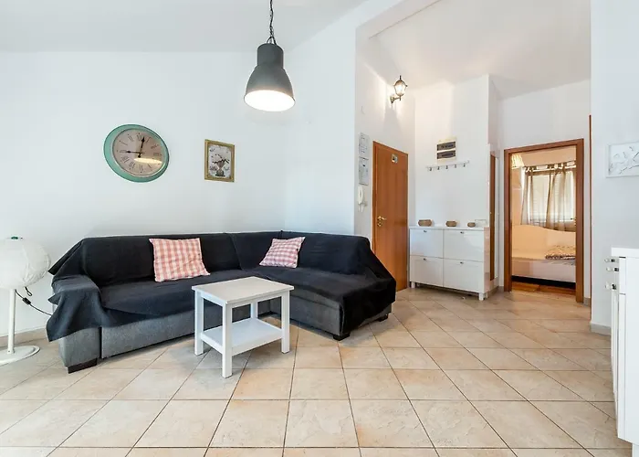 Karla Mara Ana Ivan & Jo Apartamento Srima