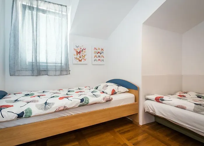 Apartman Karla Mara Ana Ivan & Jo Srima