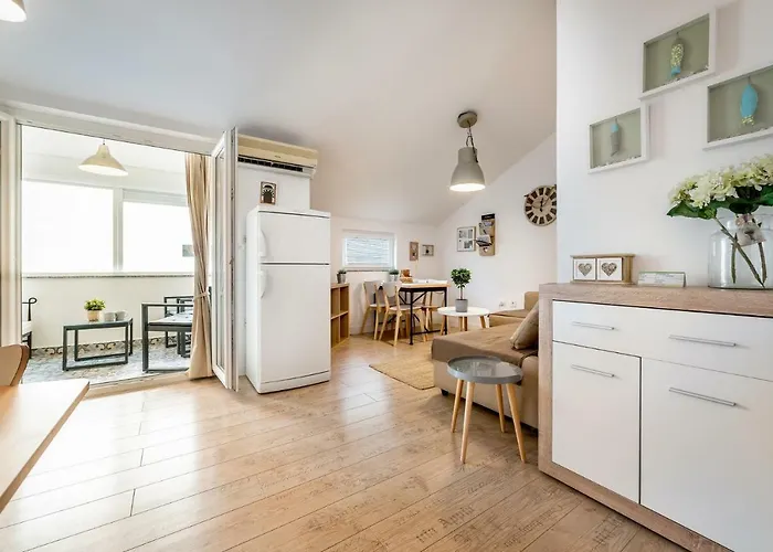 Karla Mara Ana Ivan & Jo *