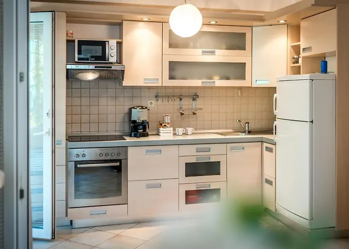 Karla Mara Ana Ivan & Jo *